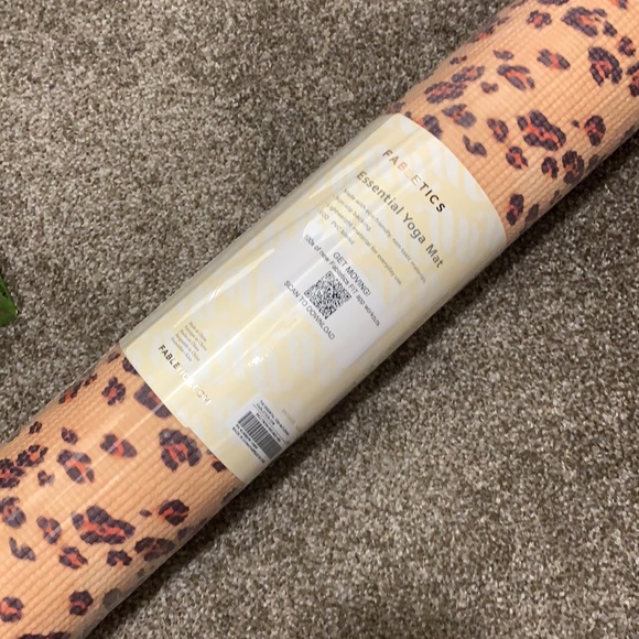 Fabletics Essential Yoga Mat - Picture 4 of 5